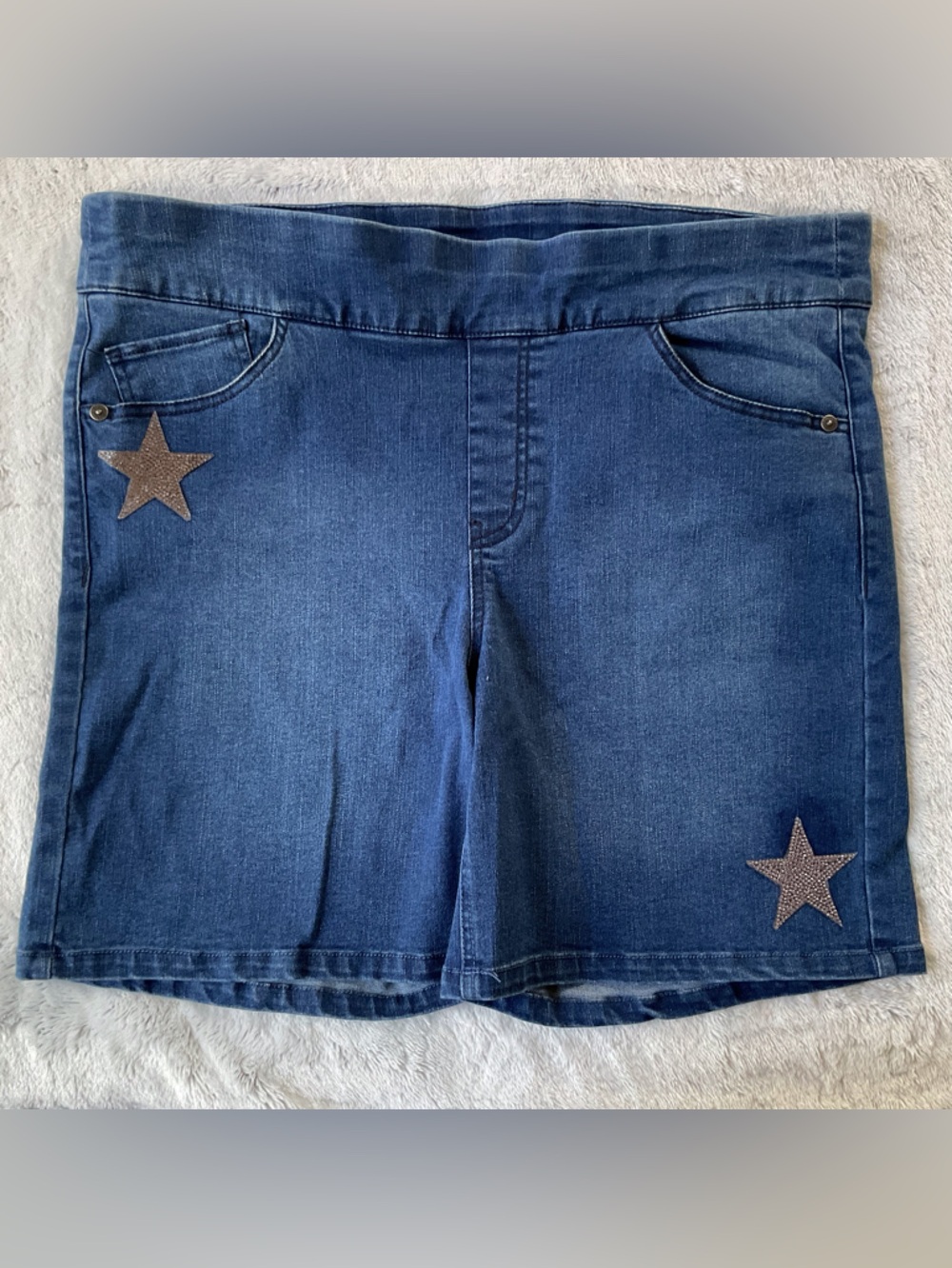reCreation Brand Women's Denim Sz 10 Shorts Gold Star Bling